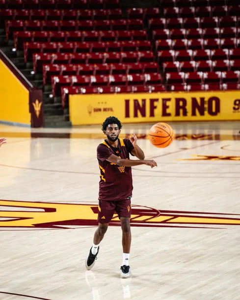 87052181007-photo-oct-06-2025-3-06-26-pm