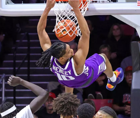 GCU #10 Jaden Henley on the Dunk