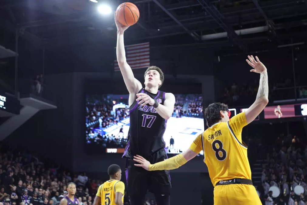 GCU #17 Efe Demirel after sealing out his defender for the inside out lob