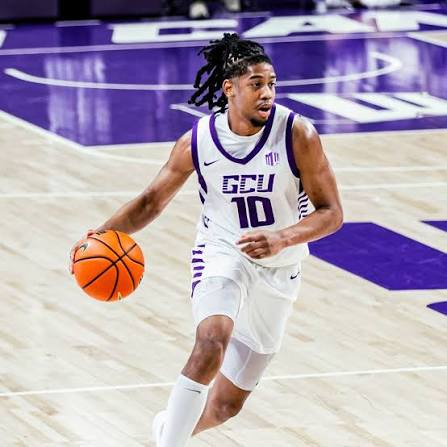 Jaden Henley is one of GCU's returning Vet presence. His scoring and defense will prove important down the stretch for GCU.
